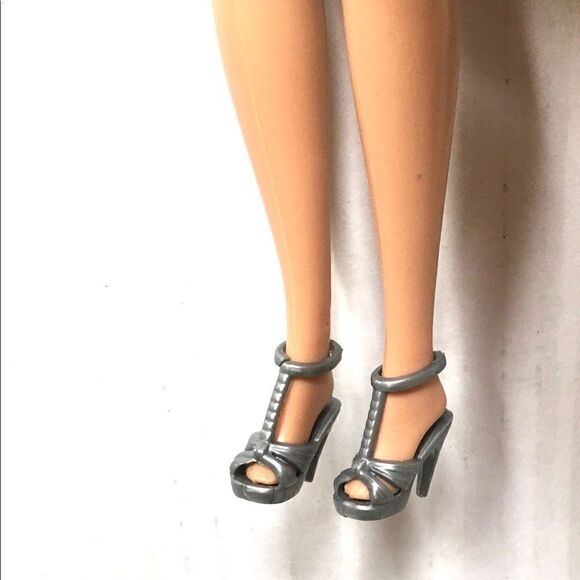 Vintage 1998 Barbie doll in Easter dress & jacket - Picture 9 of 10